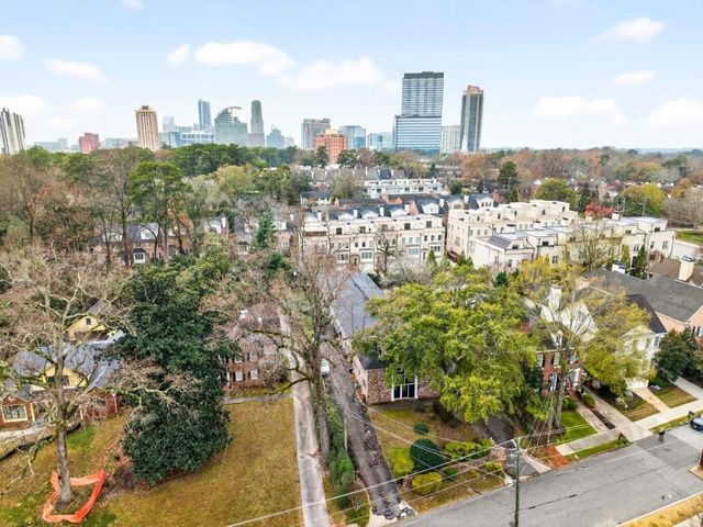 3668 Kingsboro NE Road, Atlanta, GA 30319