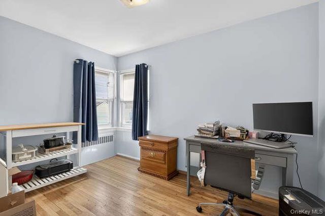 344 White Road, Mineola, NY 11501