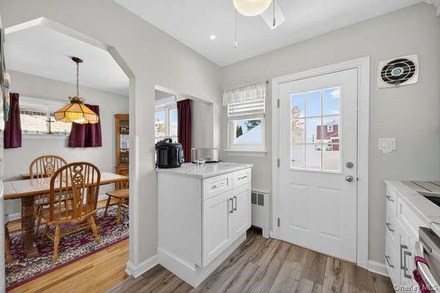 344 White Road, Mineola, NY 11501