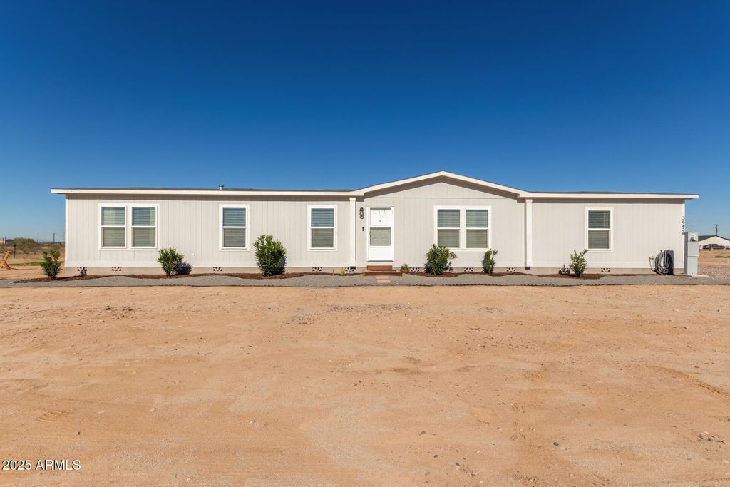 36436 W KINGMAN Street, Tonopah, AZ 85354