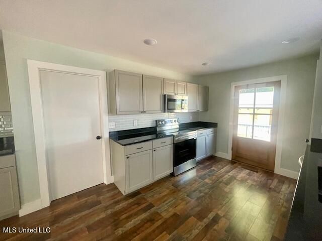 124 Mcclure Street, Senatobia, MS 38668