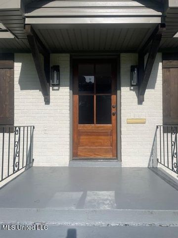 124 Mcclure Street, Senatobia, MS 38668