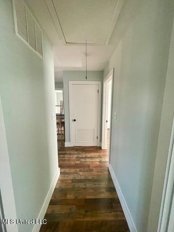 124 Mcclure Street, Senatobia, MS 38668