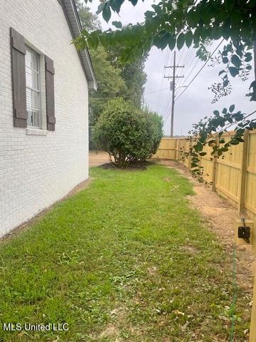 124 Mcclure Street, Senatobia, MS 38668