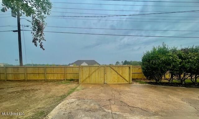 124 Mcclure Street, Senatobia, MS 38668