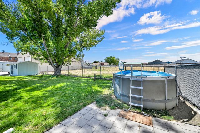 4753 S 4125 W, Roy, UT 84067