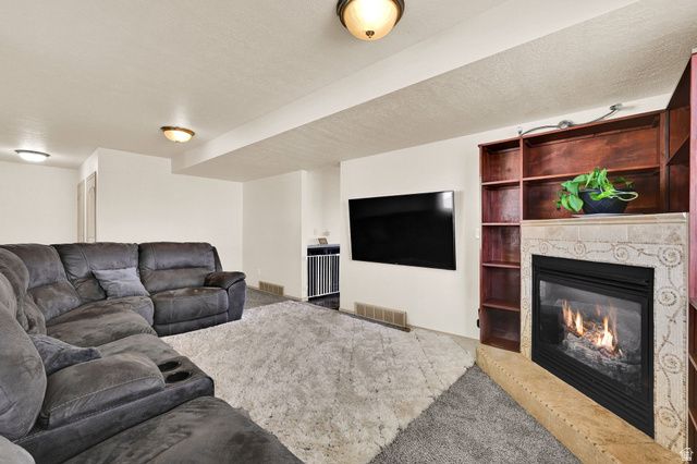 4753 S 4125 W, Roy, UT 84067
