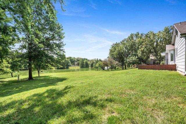 238 N Mesa St, Wichita, KS 67212