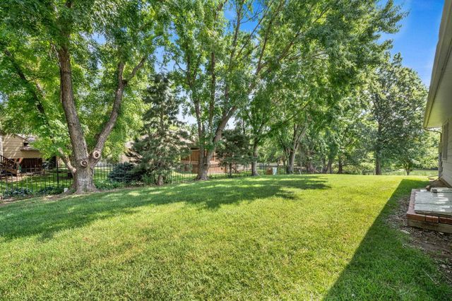 238 N Mesa St, Wichita, KS 67212