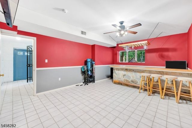 10 Catherine Ter, Byram Twp., NJ 07821