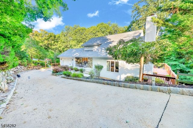 10 Catherine Ter, Byram Twp., NJ 07821