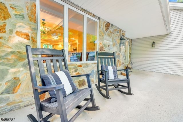 10 Catherine Ter, Byram Twp., NJ 07821