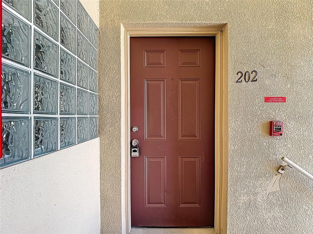 6446 CYPRESSDALE DRIVE 202, Riverview, FL 33578