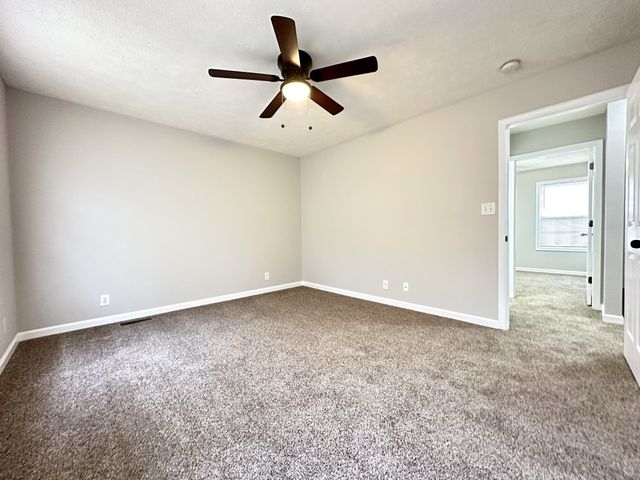 400 Condor Ct Apt C, Clarksville, TN 37042