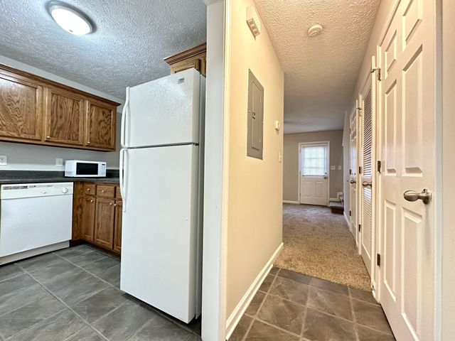 400 Condor Ct Apt C, Clarksville, TN 37042