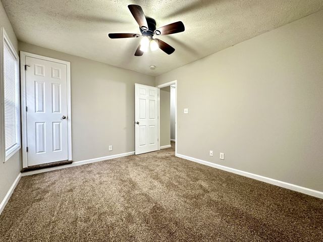 400 Condor Ct Apt C, Clarksville, TN 37042