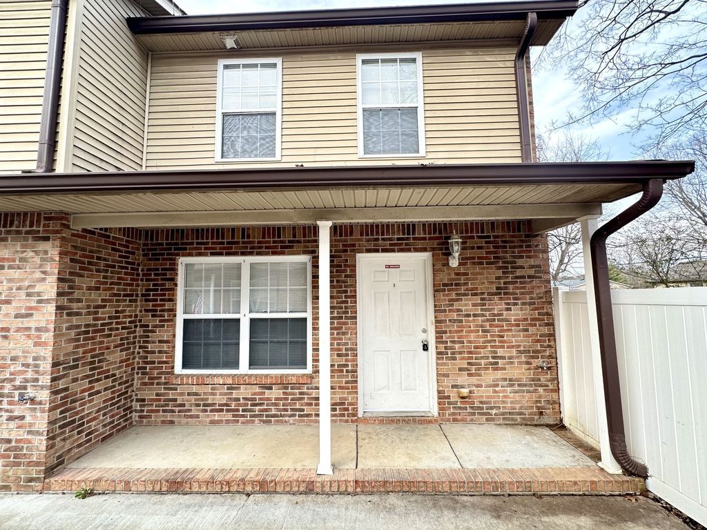 400 Condor Ct Apt C, Clarksville, TN 37042