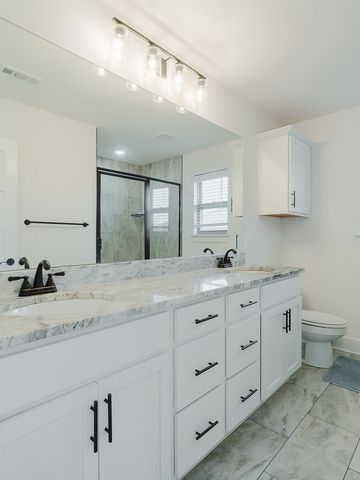 221 Palm Street, Bentonville, AR 72713
