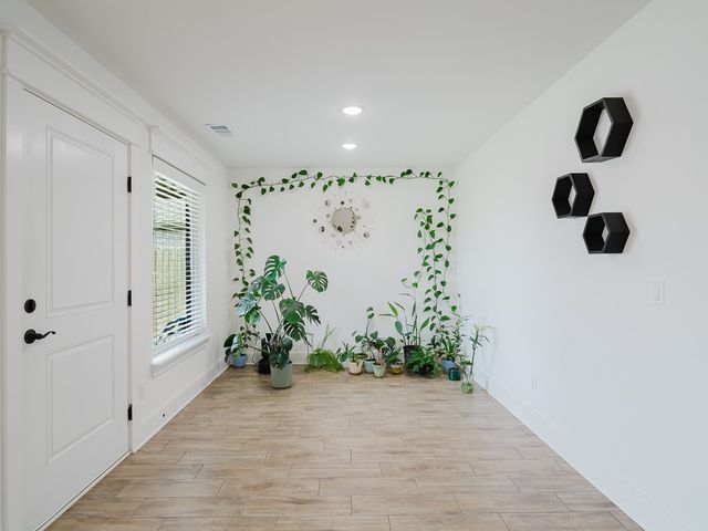 221 Palm Street, Bentonville, AR 72713
