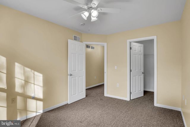 16 COURTYARD DR, Carlisle, PA 17013