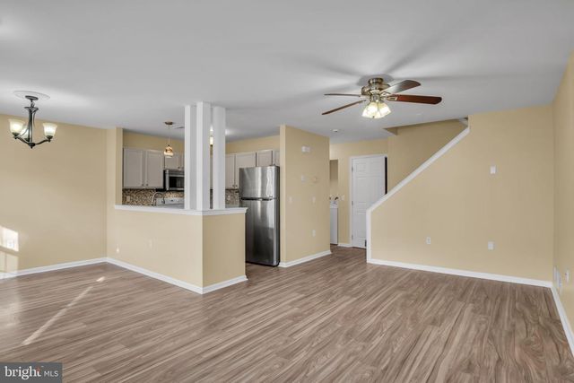 16 COURTYARD DR, Carlisle, PA 17013