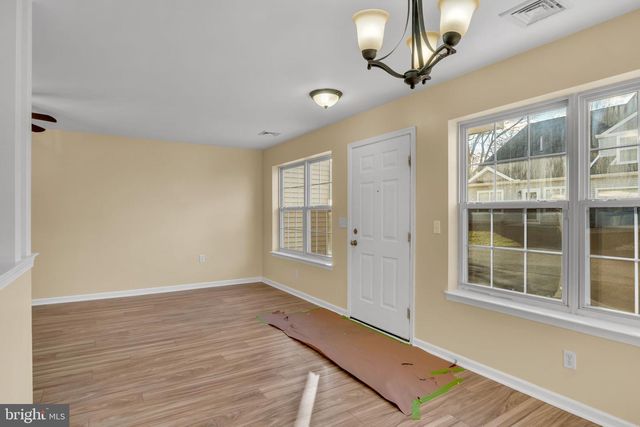 16 COURTYARD DR, Carlisle, PA 17013