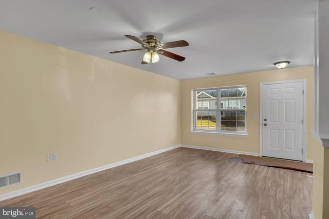 16 COURTYARD DR, Carlisle, PA 17013