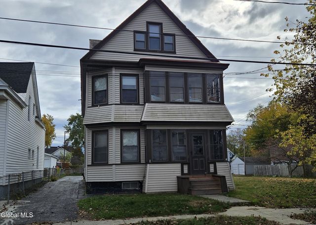 1235 First Avenue, Schenectady, NY 12303