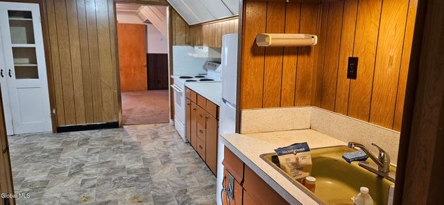 1235 First Avenue, Schenectady, NY 12303