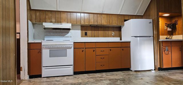 1235 First Avenue, Schenectady, NY 12303