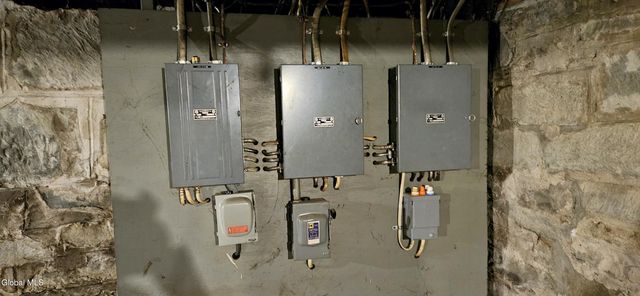 1235 First Avenue, Schenectady, NY 12303