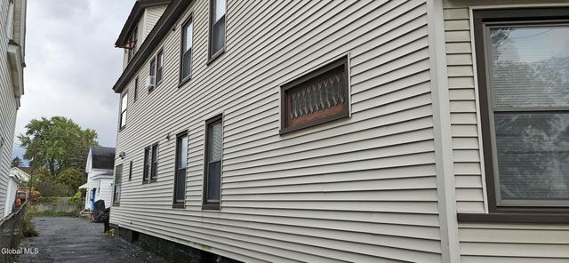 1235 First Avenue, Schenectady, NY 12303