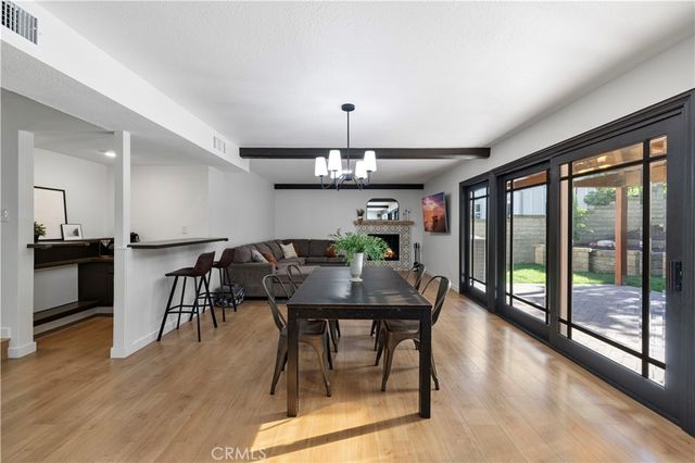 25457 Via Macarena, Valencia, CA 91355