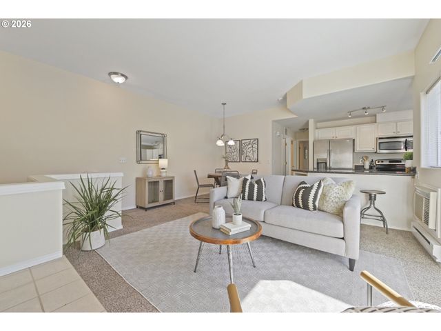 16268 Sw AUDUBON St 203, Beaverton, OR 97003