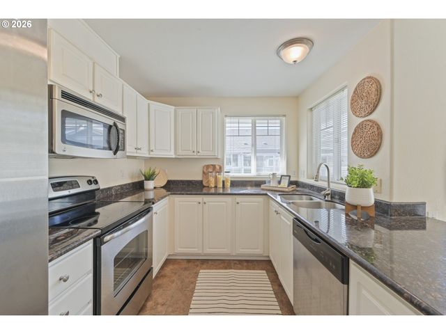 16268 Sw AUDUBON St 203, Beaverton, OR 97003