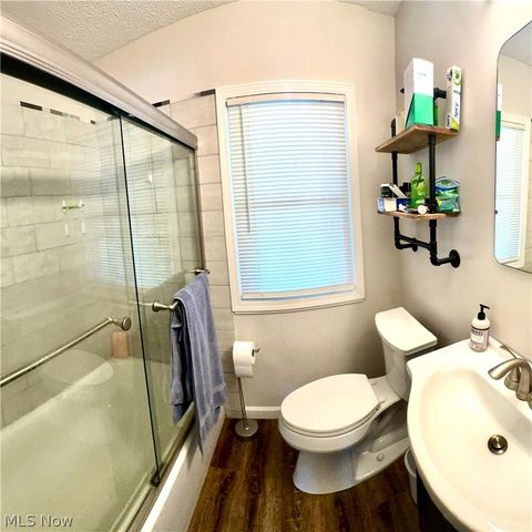 14730 Orchard Park Avenue, Cleveland, OH 44111