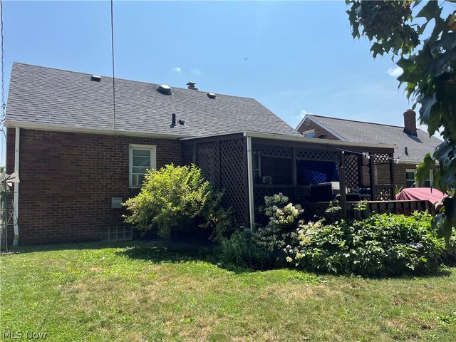 14730 Orchard Park Avenue, Cleveland, OH 44111