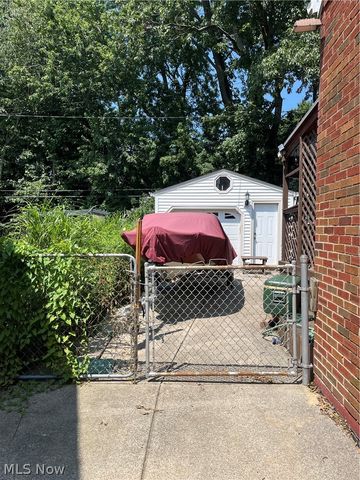 14730 Orchard Park Avenue, Cleveland, OH 44111