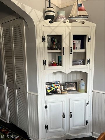 14730 Orchard Park Avenue, Cleveland, OH 44111