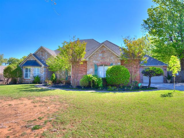 1700 Eagle Drive, Edmond, OK 73034