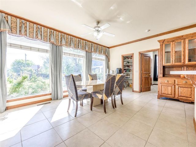1700 Eagle Drive, Edmond, OK 73034