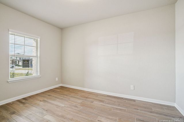 10295 King Robert, San Antonio, TX 78239