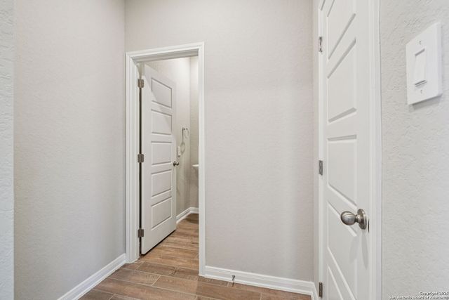 10295 King Robert, San Antonio, TX 78239