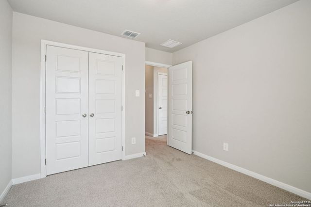 10295 King Robert, San Antonio, TX 78239