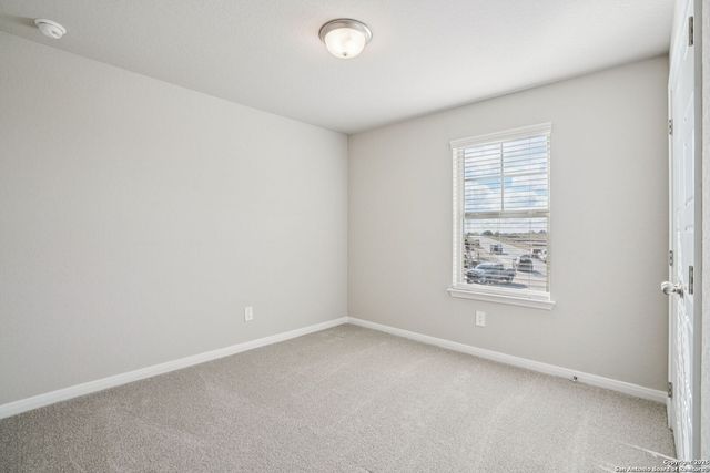 10295 King Robert, San Antonio, TX 78239