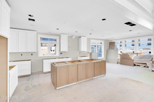 58 I Street, Seaside Park, NJ 08752