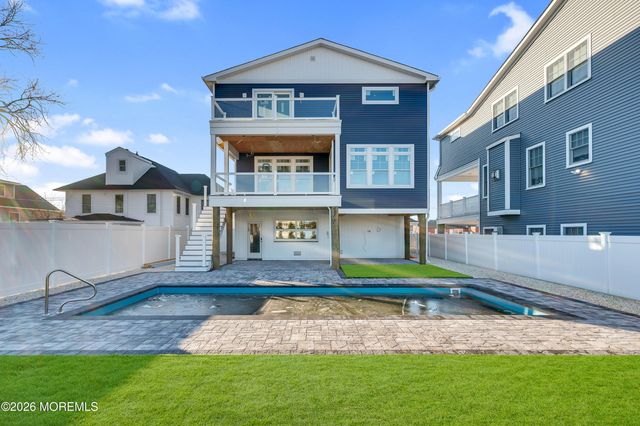 58 I Street, Seaside Park, NJ 08752