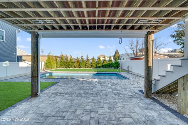 58 I Street, Seaside Park, NJ 08752