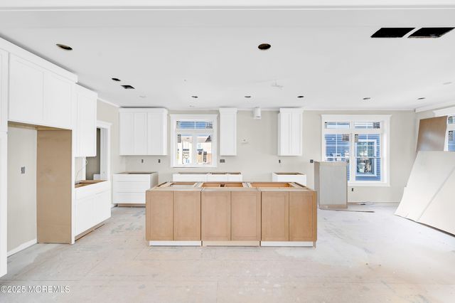 58 I Street, Seaside Park, NJ 08752