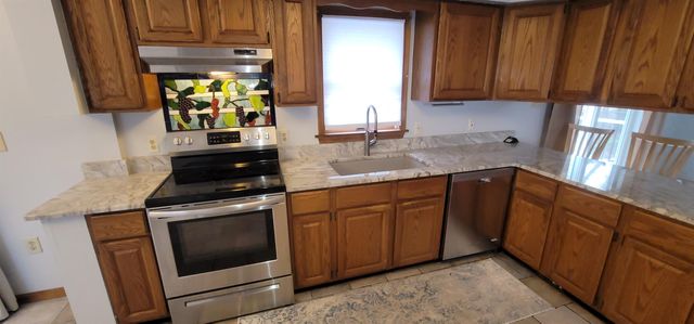 119 Haverhill Road, Windham, NH 03087